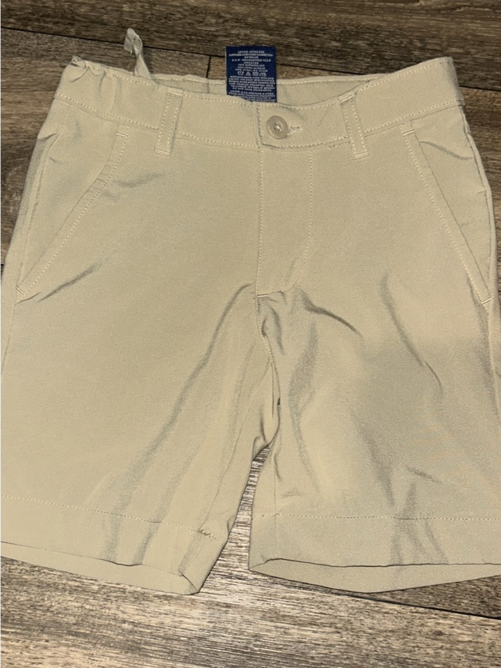 Boys shorts . IZOD size 4 like new